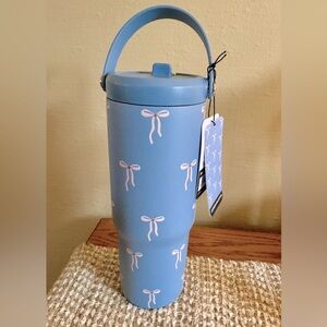 HYDRAPEAK Artisan Collection Blue with Pink Bows 32oz Nomad Tumbler-NWT